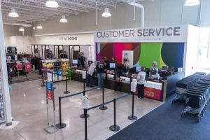 Image: Kohl's | Customer Service Counter